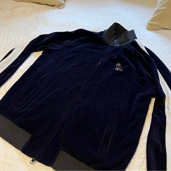 Ovo Track Jacket Black/Red/Gold October’s Very Own by Drake - Picture 2 of 5